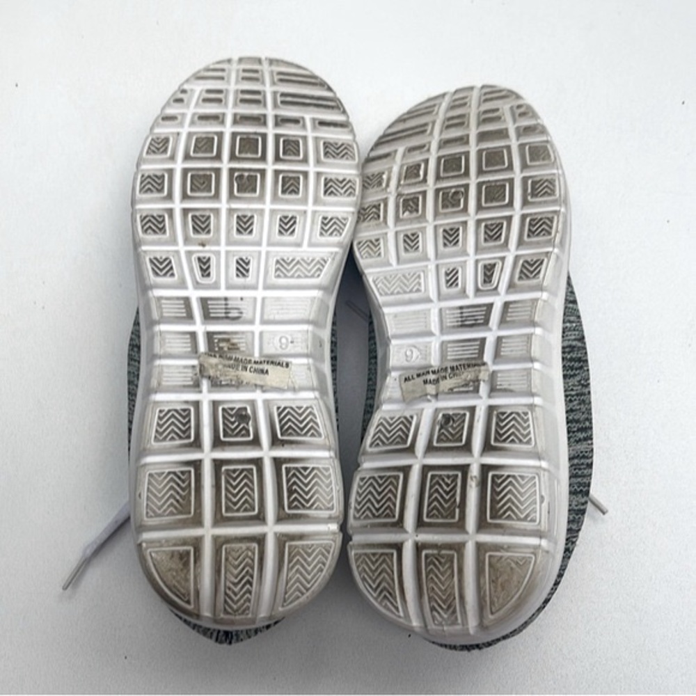 Gravasphere Sneakers - Picture 11 of 13